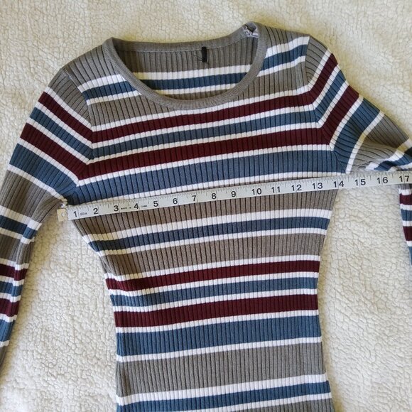 Form Fitting Striped Ribbed Sweater Dress EUC - Picture 5 of 8